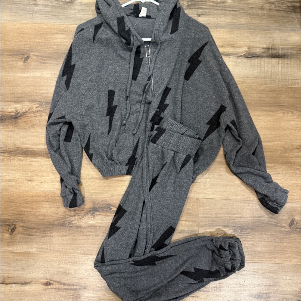 Gray Lightning Bolt Lounge Set